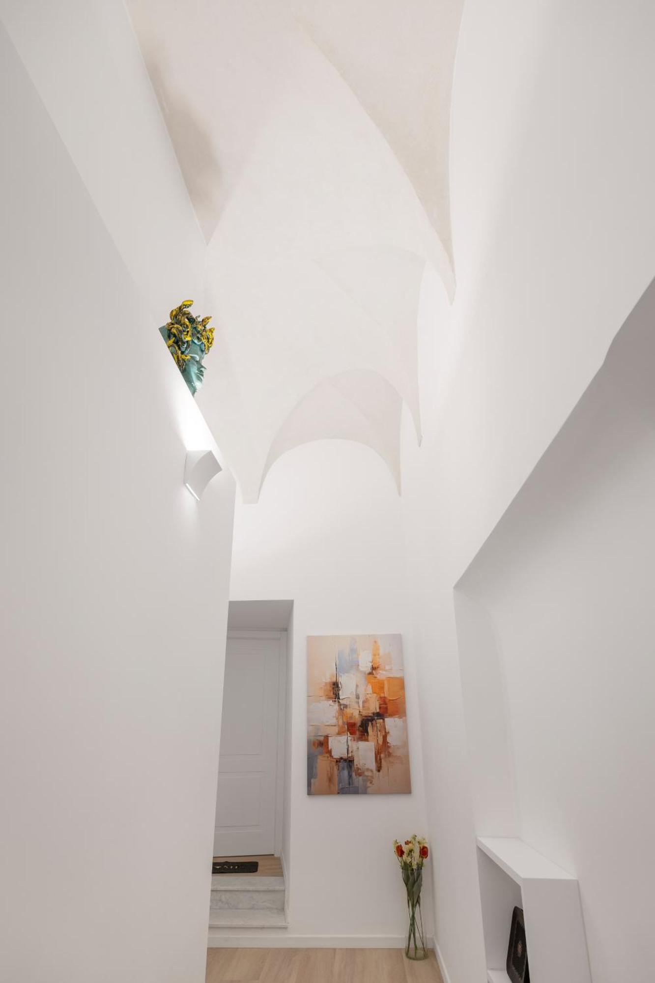 Roccella Apartment